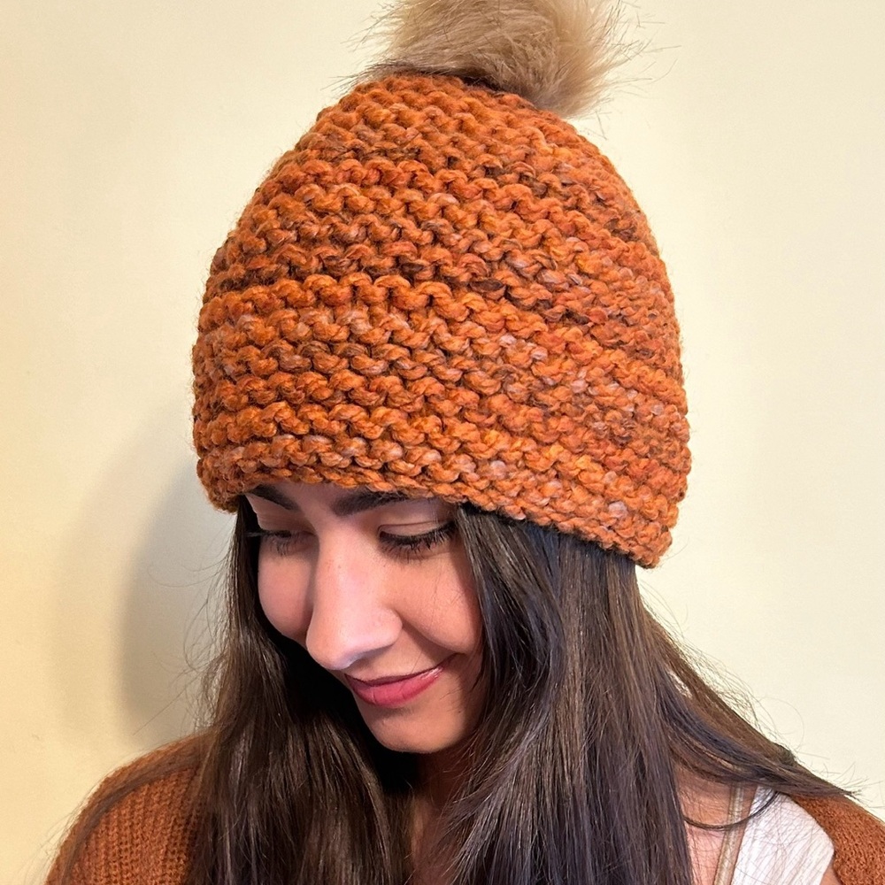 Cute Rust Beanie NWOT - Picture 1 of 7